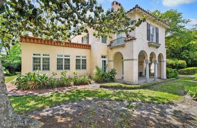 1850 AVONDALE Circle - 1850 Avondale Circle, Jacksonville, FL 32205