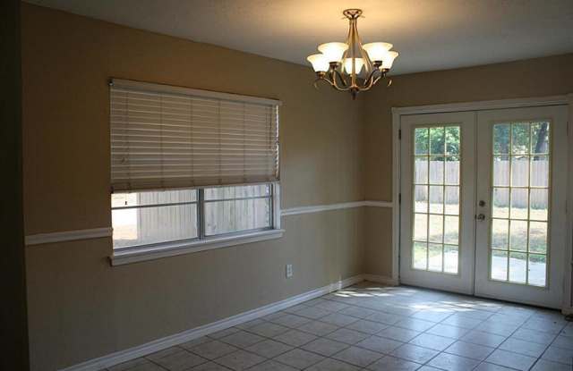 3322 Brookdale Drive Gallery 4