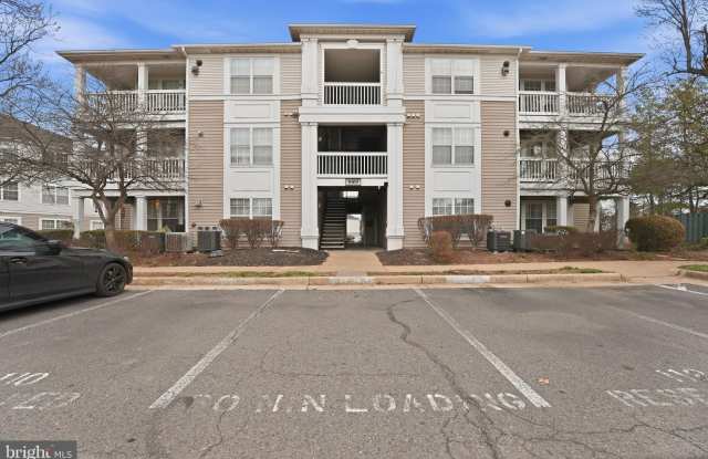 8103 LACY Drive unit: 203 photos photos