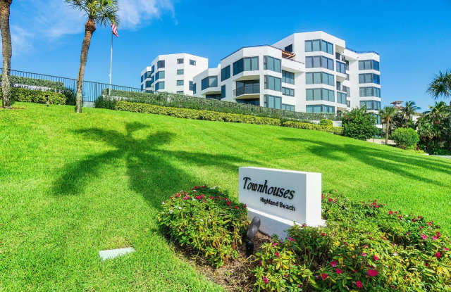 2575 S Ocean Boulevard Gallery 1