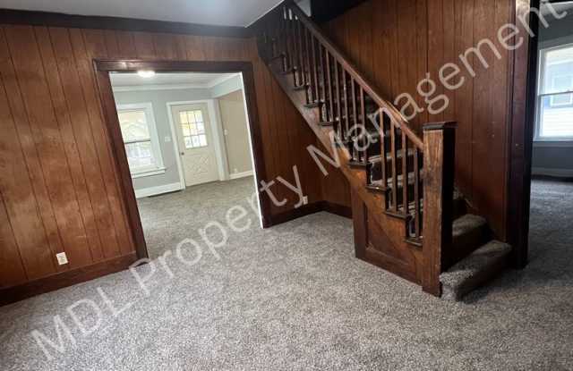 Cozy 4 Bedroom-2 Bath Home! - 1506 Barnard Street, Saginaw, MI 48602