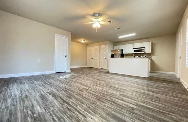 Duplex by the Lake Gallery 2