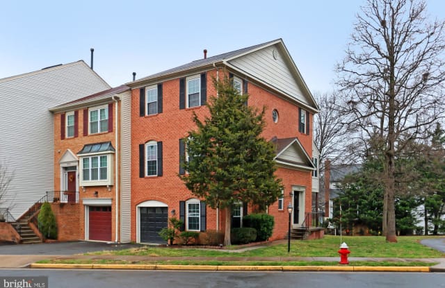 44096 GALA CIRCLE - 44096 Gala Circle, Ashburn, VA 20147