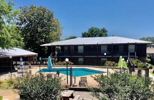 Spacious 1 Bedroom photos photos