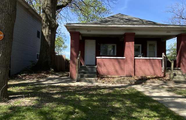 2842 N Chester Avenue photos photos