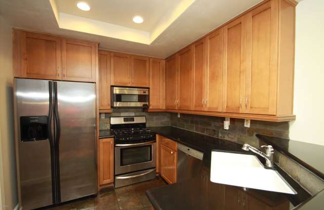 4261 Las Virgenes Road Gallery 2