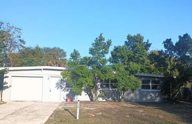 3 bedroom, 1.5 bath, Garage photos photos