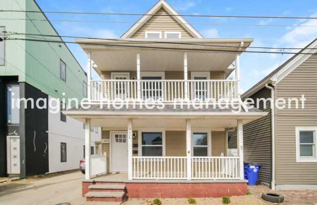 2455 Thurman Avenue photos photos