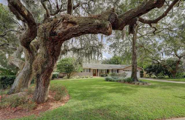 205 BANNOCKBURN AVENUE Gallery 2