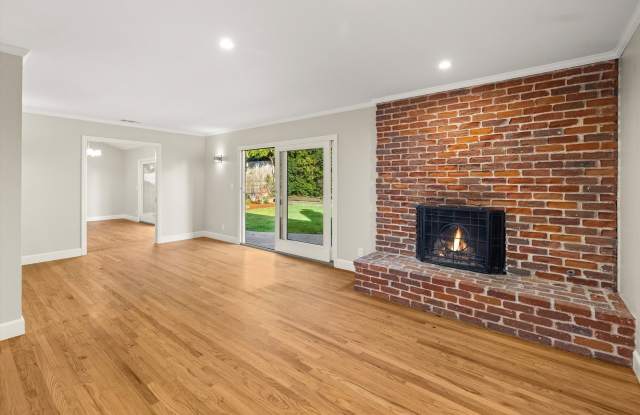 Spacious Santa Barbara 4BD/3BA Home with A/C & Garage — $7,995/Month Gallery 4