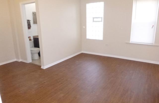3156 West Warren Boulevard photos photos