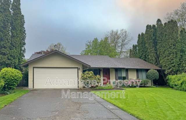 2350 NW Green Circle - 2350 Northwest Green Circle, Corvallis, OR 97330