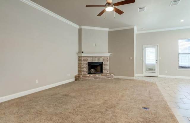 4 Bedroom in Frenship ISD! Gallery 3