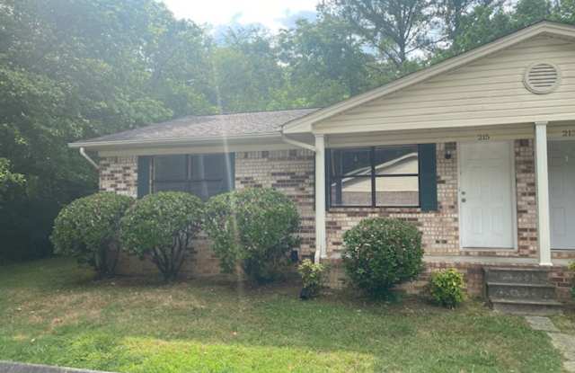 215 Weeks Dr NE photos photos