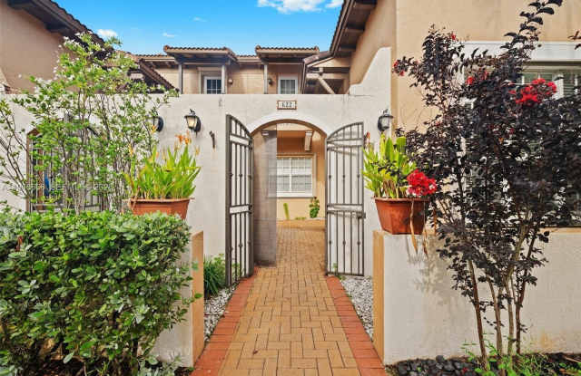 622 SW 147th Ter photos photos