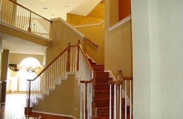3016 Pinon Canyon Lane Gallery 2