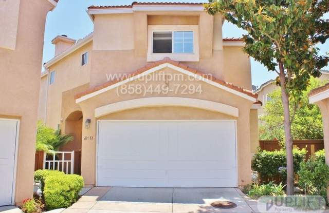 3 Bed, 2.5 Bath Condo in Cornerstone Scripps Ranch Village *MOVE IN SPECIAL* $500 OFF FIRST MONTHS RENT!! - 10951 Caminito Arcada, San Diego, CA 92131