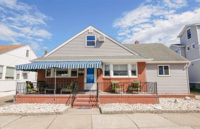 25 N Clermont Ave - 25 North Clermont Avenue, Margate City, NJ 08402