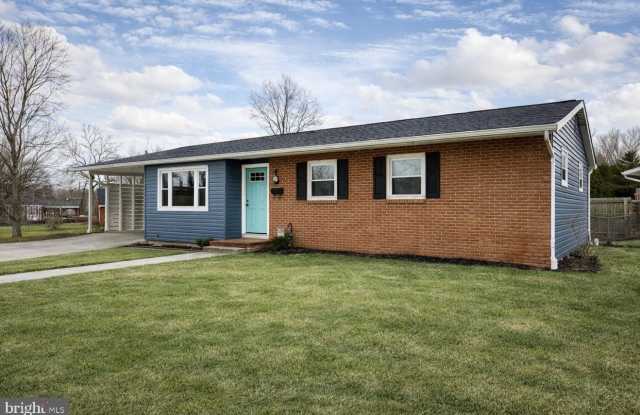 1118 CIRCLE Drive photos photos