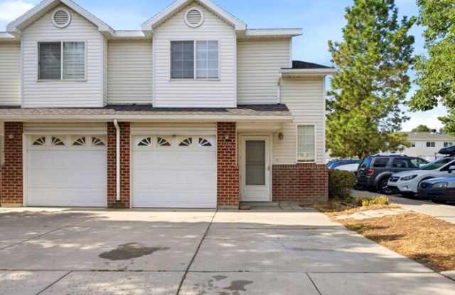 3235 West Brynwood Pine Bay Gallery 1