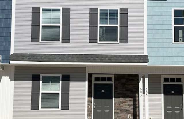 Move in by 8/31/26 - August Rent Waived - Beachside Village Townhomes: 3 bedroom 3.5 bath 3 Story Town Home photos photos
