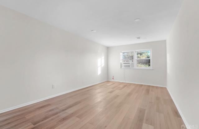 174 college Drive Gallery 4