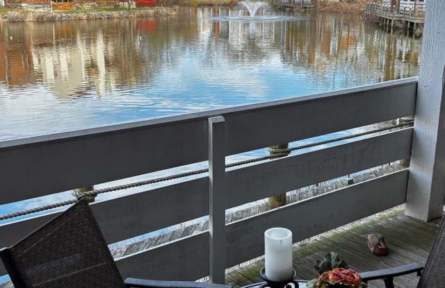 7604-A LAKESIDE VILLAGE Drive photos photos