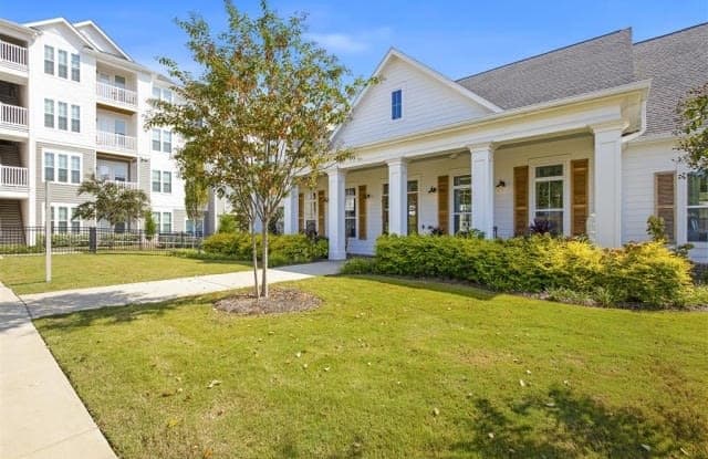 4251 Holly Springs Pkwy - 4251 Holly Springs Parkway, Holly Springs, GA 30115