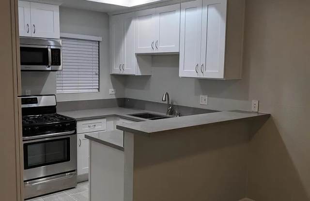 8114 Manitoba St Apt 104 Gallery 2