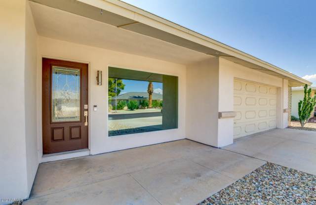 10501 W OAK RIDGE Drive Gallery 3