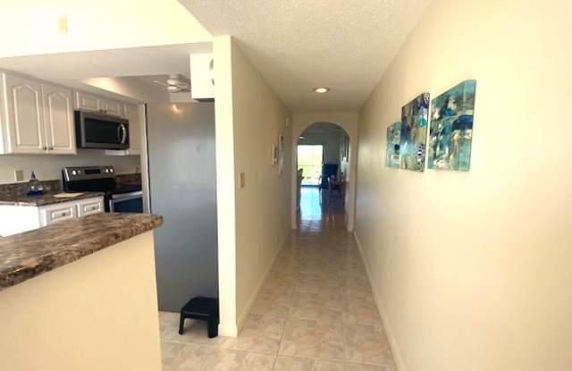 Lovely FURNISHED Condo in Rock Dove Community Gallery 2