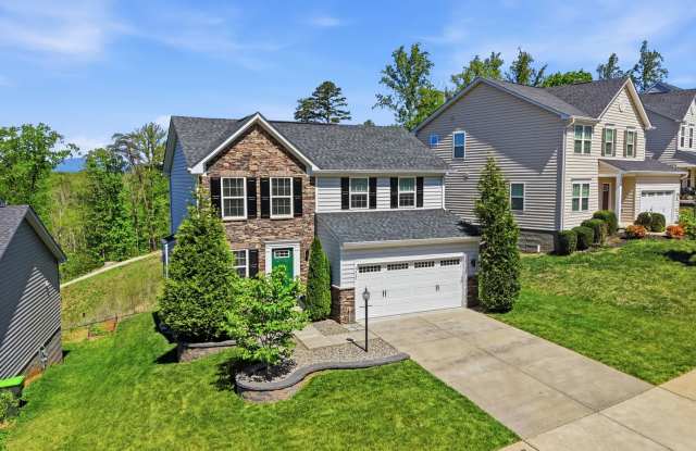 Modern Riverwood Retreat | Spacious 3BR Home in Prime Charlottesville Location photos photos