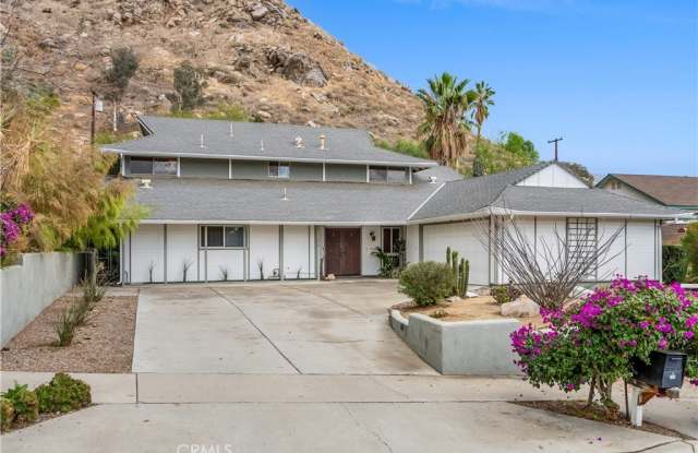 748 Libby Drive - 748 Libby Drive, Riverside, CA 92507