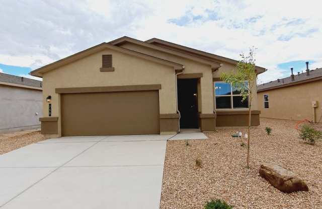 Beautiful 3 Bedroom 2 Bathroom located in Huning Ranch photos photos