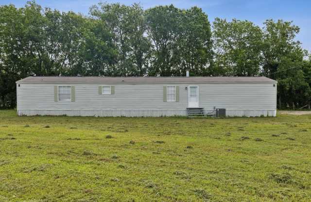 1946 County Road 2290 photos photos