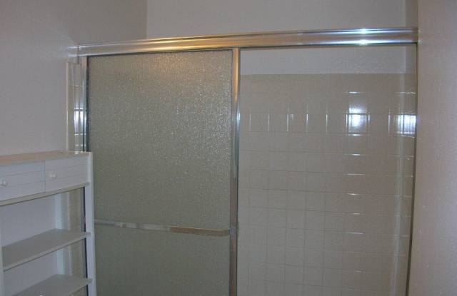 4166 36th Street, #1 Gallery 4