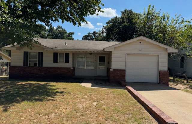 3 bed 1.5 baths in Bethany! - 6602 Northwest 31st Terrace, Bethany, OK 73008
