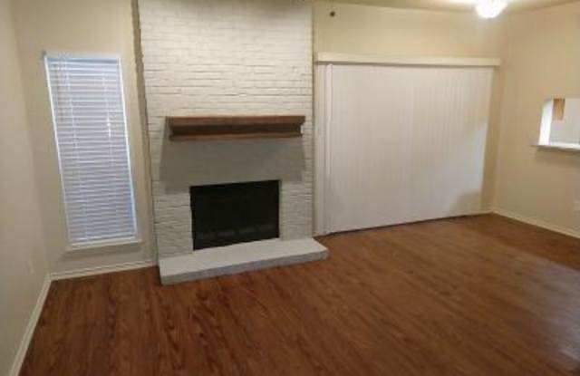 2105 Saint Michaels Drive Gallery 3