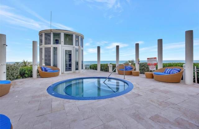 17201 Collins Ave photos photos
