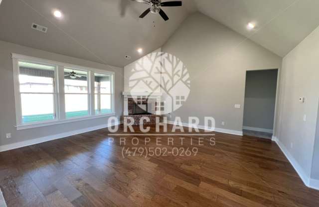 Tontitown- Single-Family Home- Spacious Kennedy Bonus Plan - 5th Bedroom/Bonus Room Gallery 4