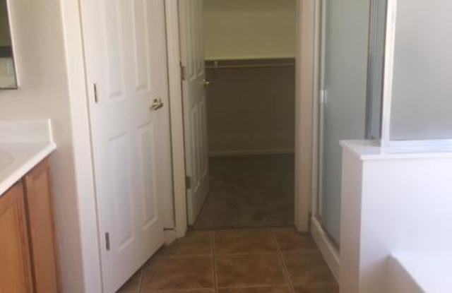 4650 E PEACH TREE Drive Gallery 3