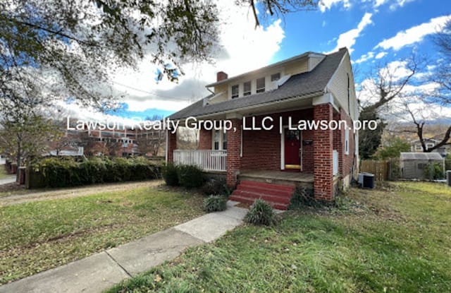 832 Wasena Ave., SW - 832 Wasena Avenue Southwest, Roanoke, VA 24015