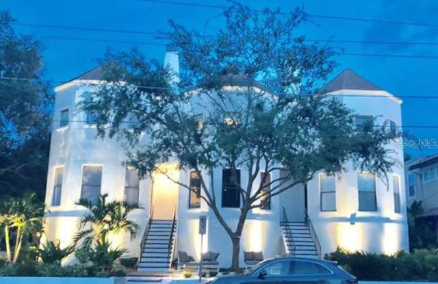 902 S ROME AVENUE Gallery 2