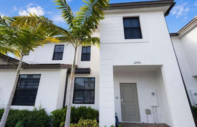 12891 SW 232nd Ln Gallery 1