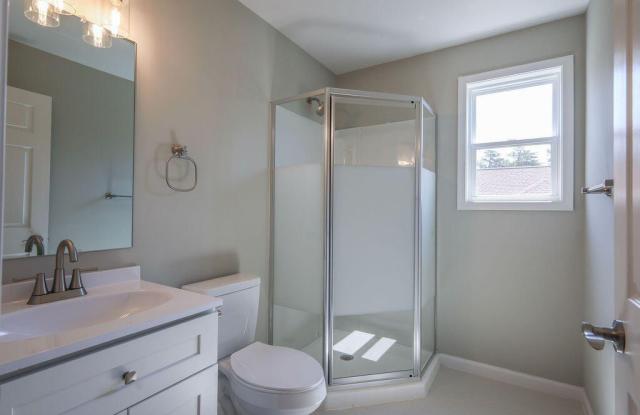 255 Erwin Road unit: B photos photos