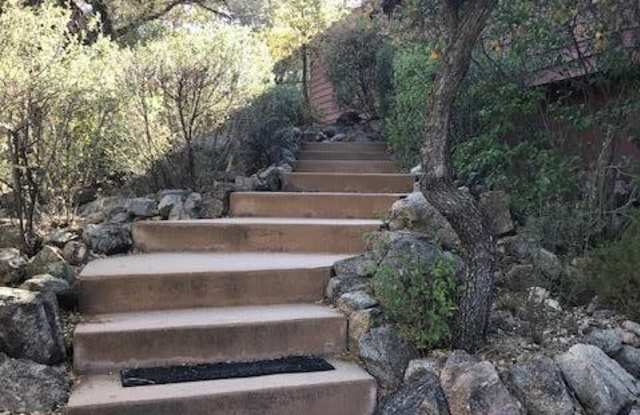 3132 W Crestview Drive Gallery 2