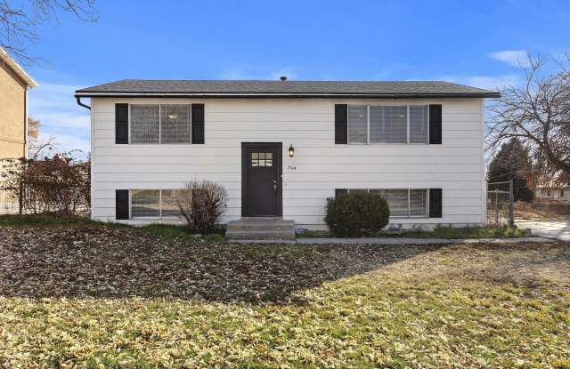 794 Amethyst - 794 Amethyst Street, Layton, UT 84041