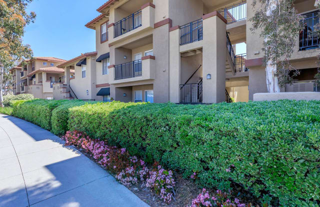 Villas Antonio Apartment Homes Gallery 3