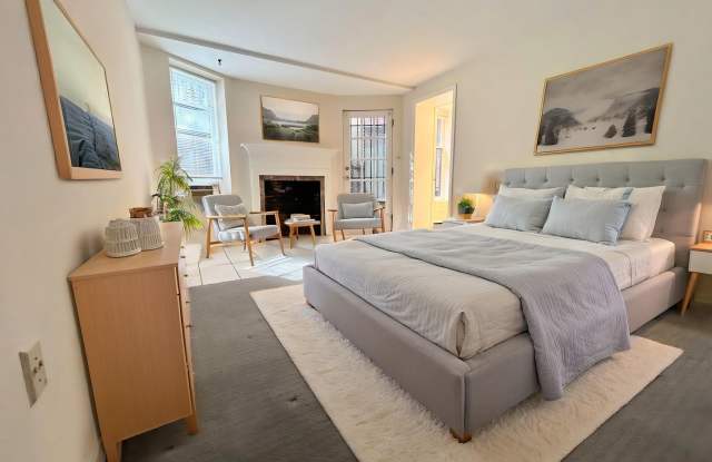 Airy 1 bedroom, 1 bath English basement Dupont Circle Gallery 3
