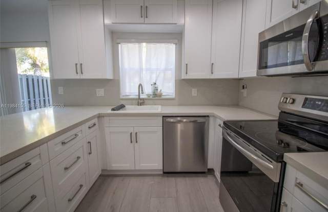 4844 Grapevine Way, Davie, FL 33331 photos photos 4844 Grapevine Way, Davie, FL 33331 photos photos